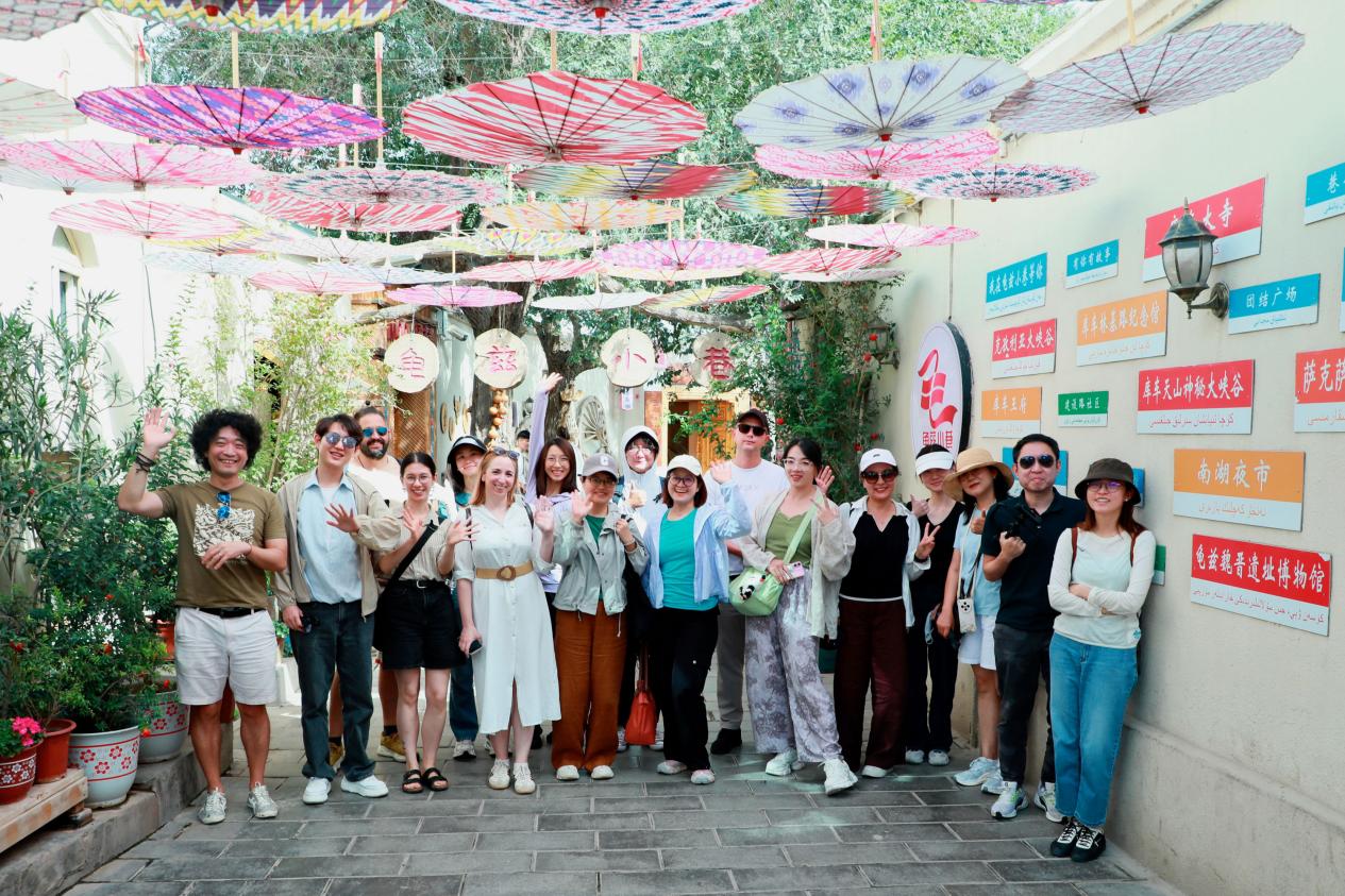 This-Summer,-Meet-Kuqa1